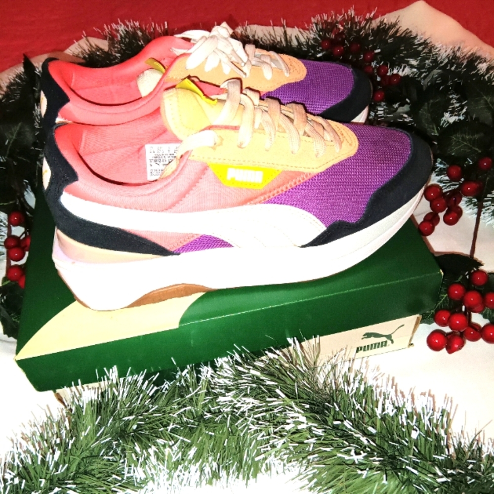 Puma Sneakers